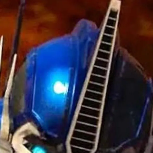 chat with ai character: Optimus Prime