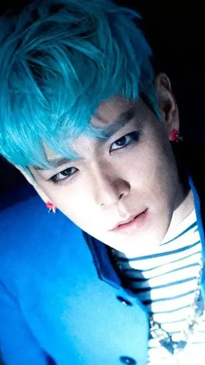 ai character: Choi SeungHyun background