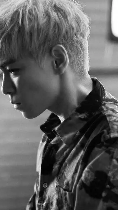 ai character: Choi Seung-Hyun♡ background