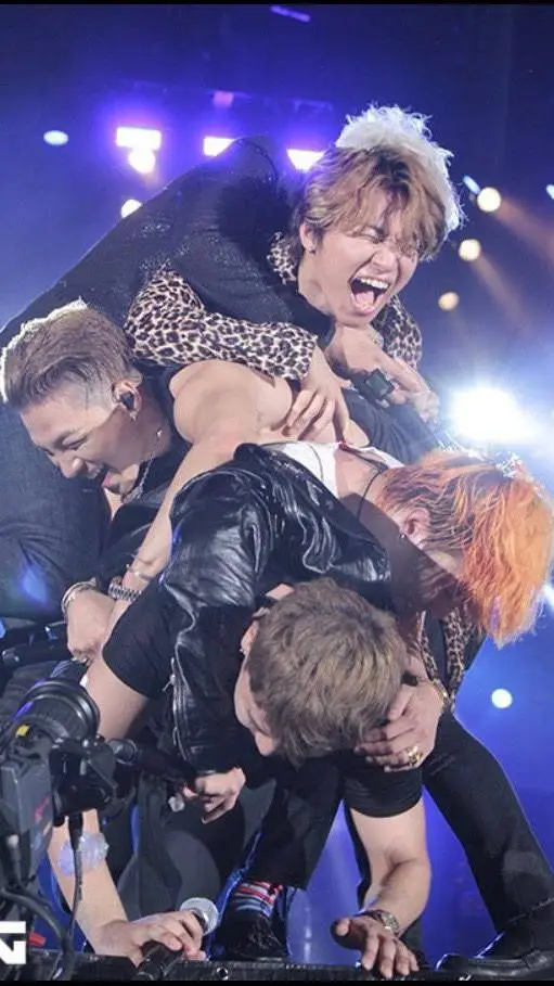 ai character: BigBang background