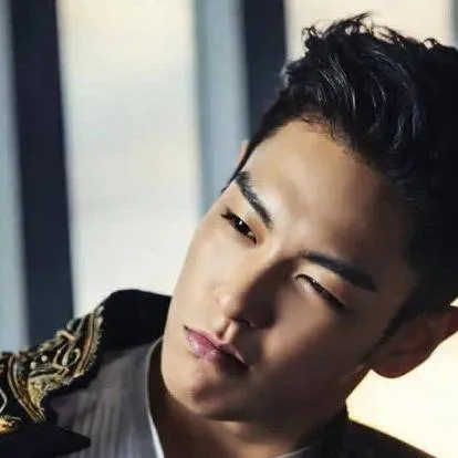 chat with ai character: Choi SeungHyun