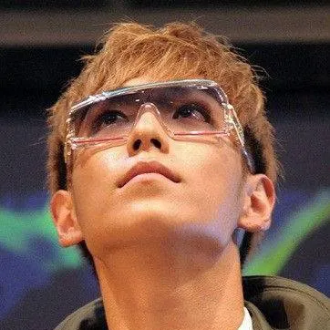 chat with ai character: Choi SeungHyun