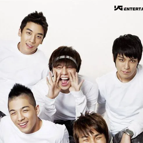 chat with ai character: BigBang School