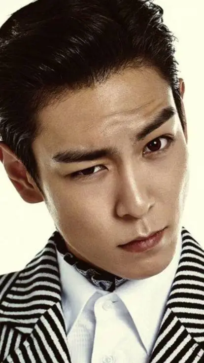 ai character: Choi SeungHyun background