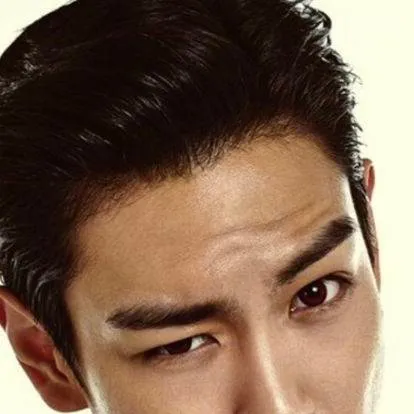 chat with ai character: Choi SeungHyun