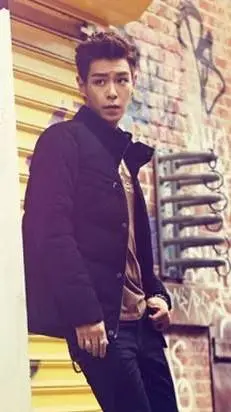 ai character: Choi SeungHyun background