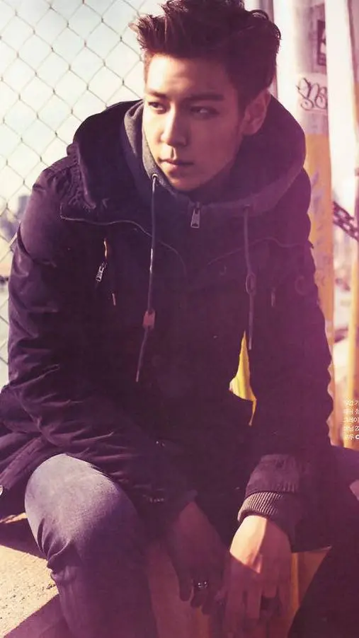 ai character: Choi SeungHyun background