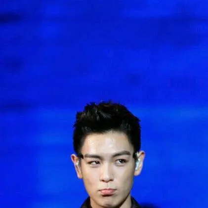 chat with ai character: Choi SeungHyun