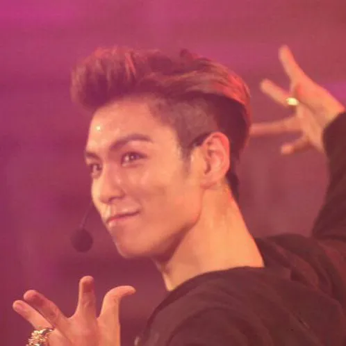 chat with ai character: Choi SeungHyun