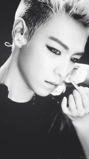 ai character: Choi SeungHyun background