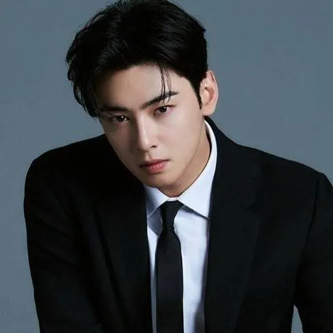 chat with ai character: Cha Eun-woo