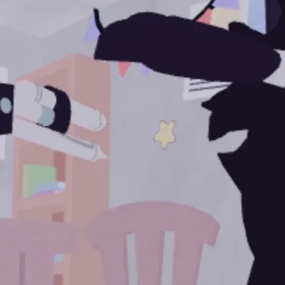 chat with ai character: Spin Miss Circle!