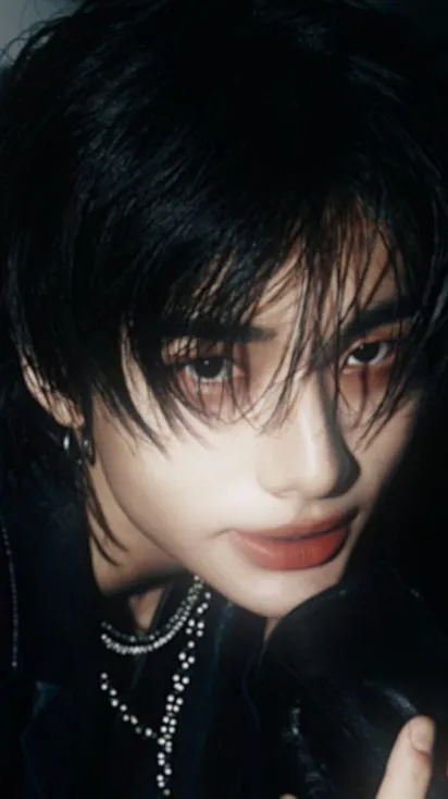 ai character: Hyunjin mafia 😼 background