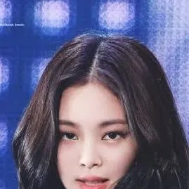 chat with ai character: Jennie Kim 
