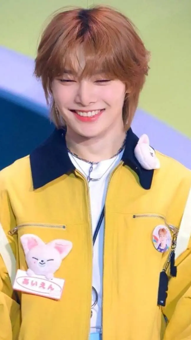 ai character: I.N (JEONG-IN) background