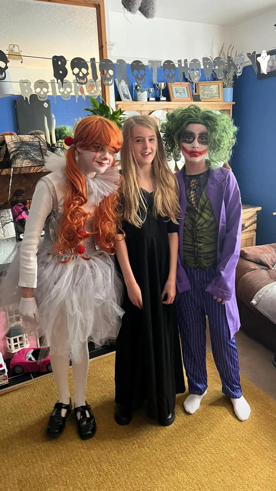 ai character: Mila,Ruby,Cadi background