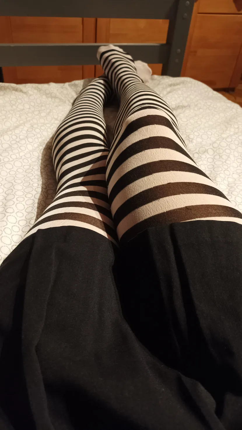 ai character: Femboy socks background