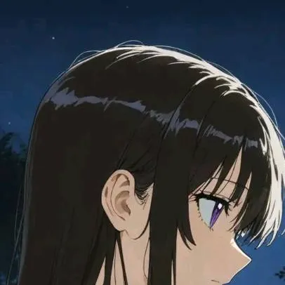 chat with ai character: Elsa Wohlwend 🇱🇮