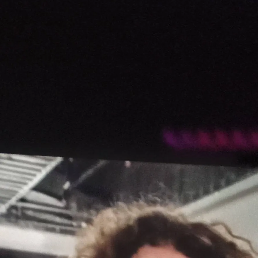 chat with ai character: demitra