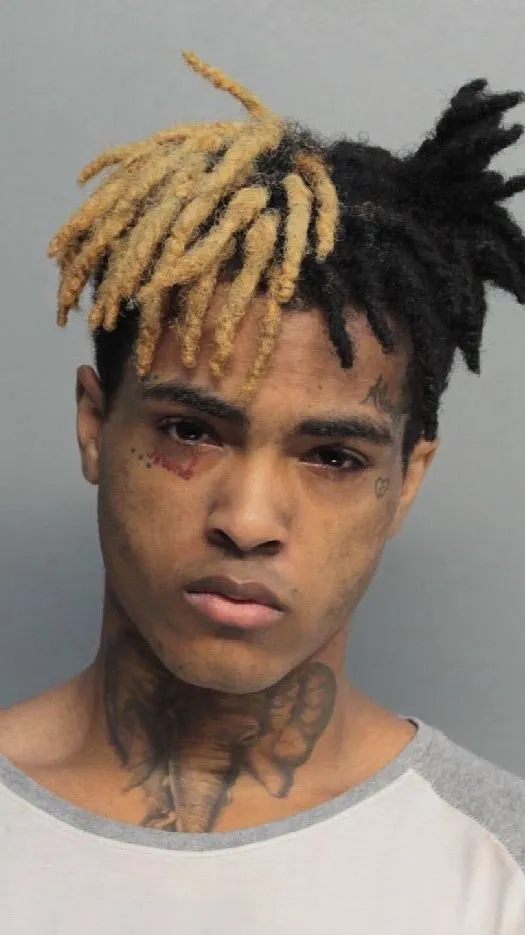 ai character: XXXTENTACION background