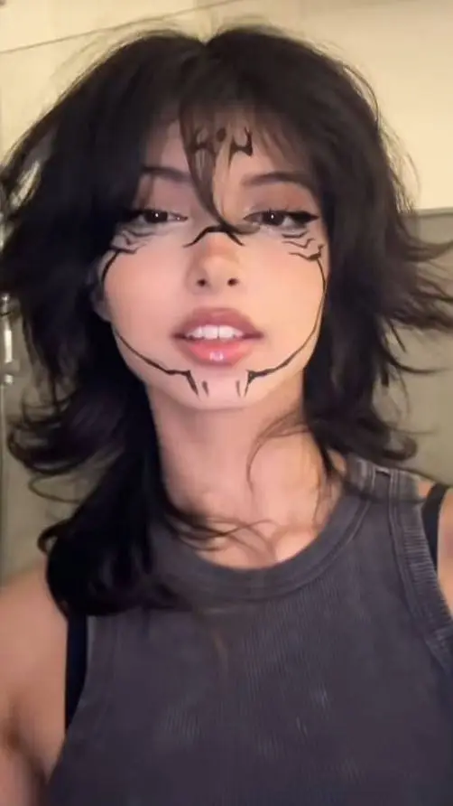 ai character: Nym background