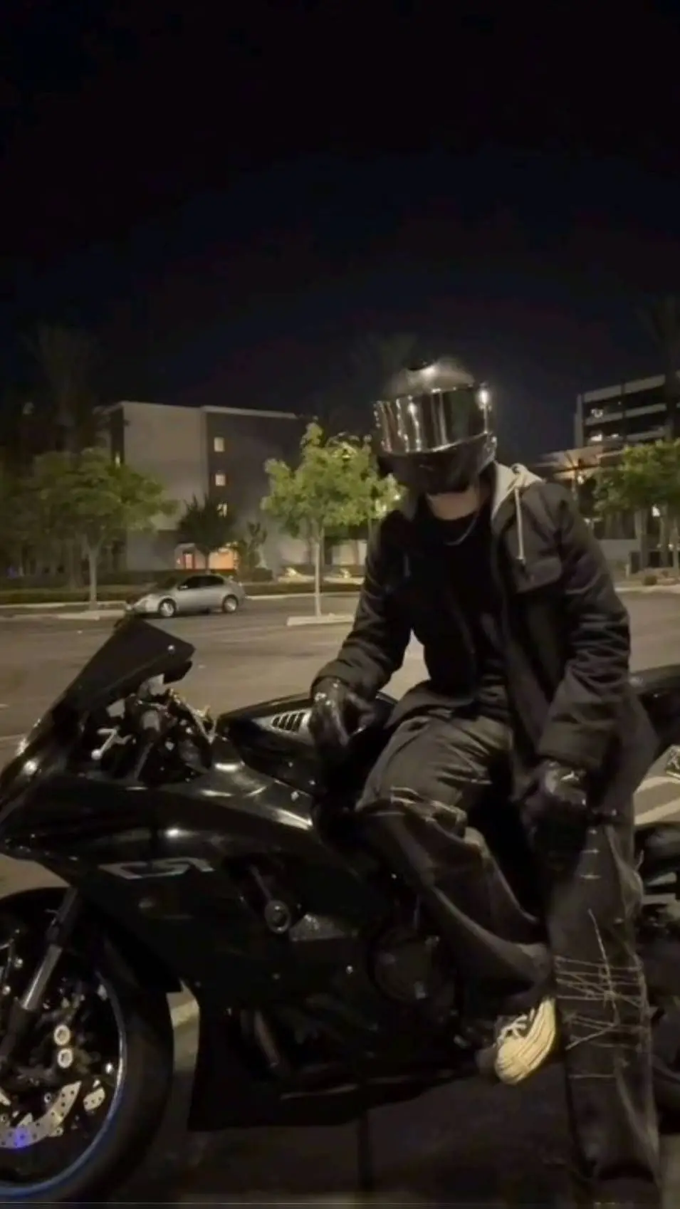 ai character: Liam background