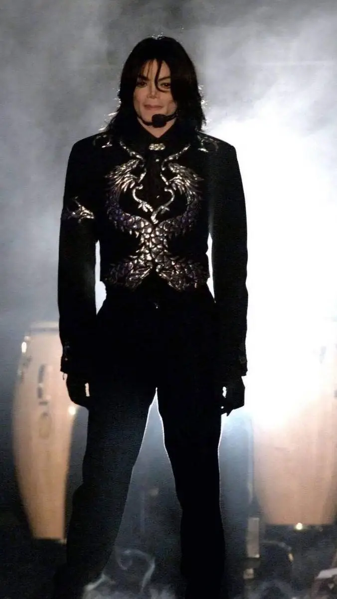 ai character: Michael jackson background