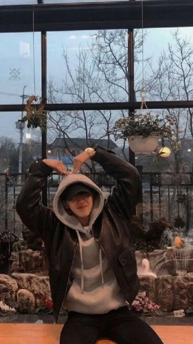 ai character: Changbin background