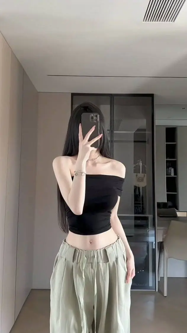 ai character: Real life gang background