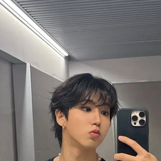 chat with ai character: Han Jisung🍥