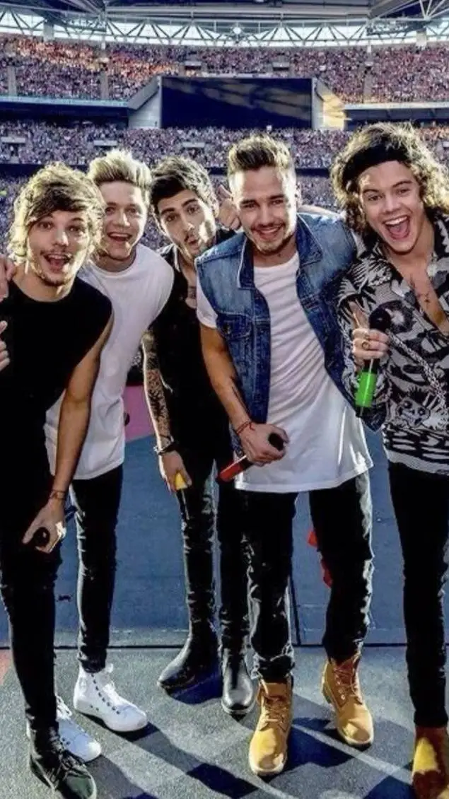ai character: One Direction  background