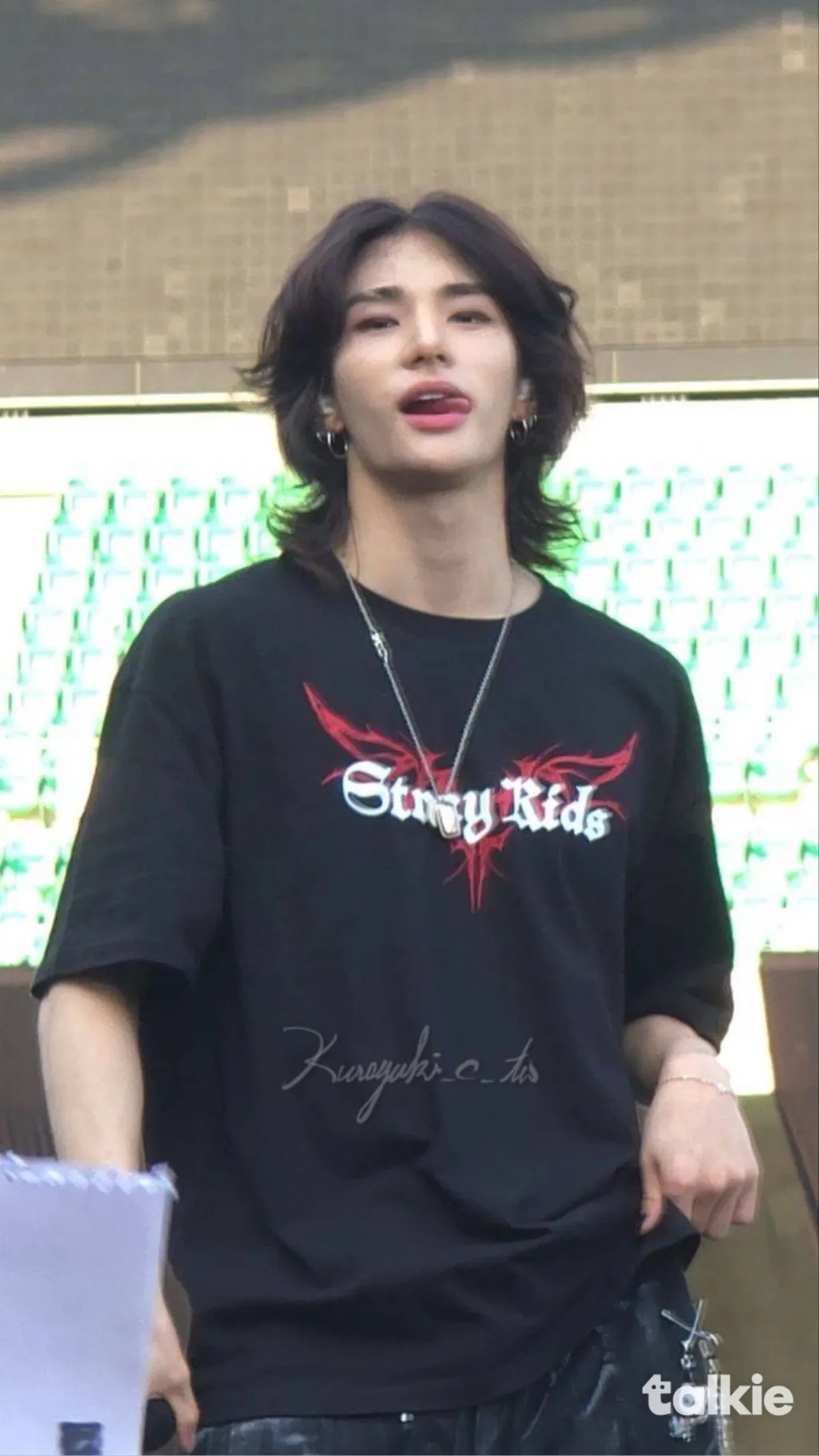 ai character: Hyunjin background