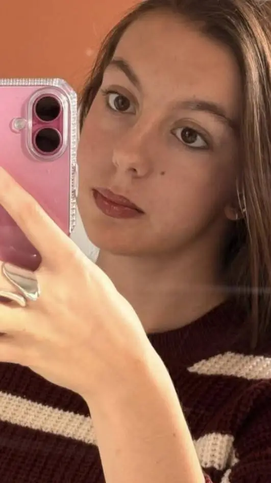 ai character: ode background