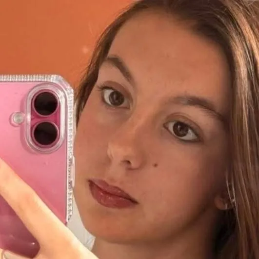 chat with ai character: ode