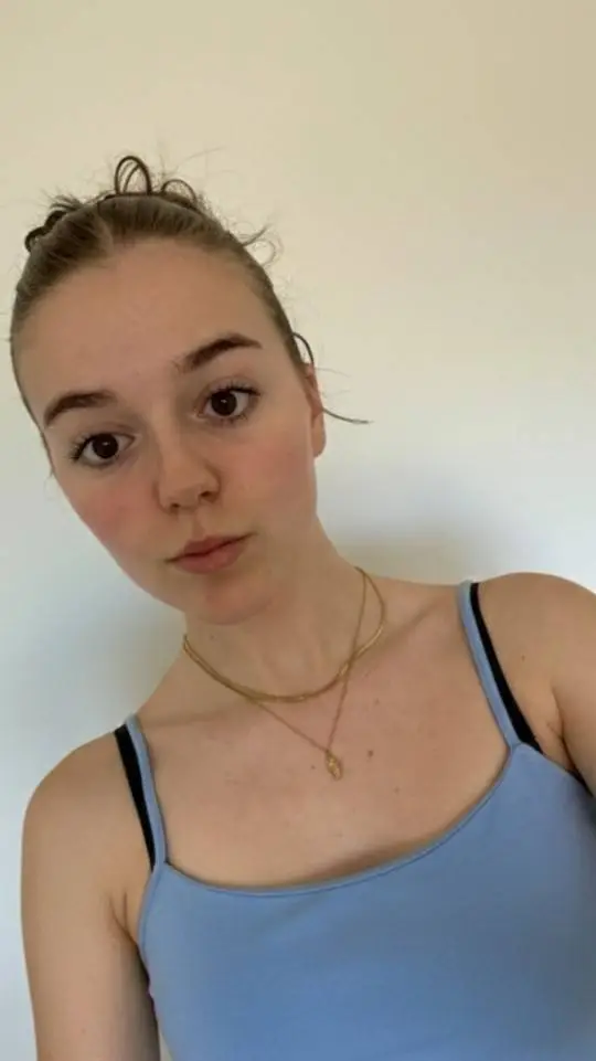 ai character: gabrielle background