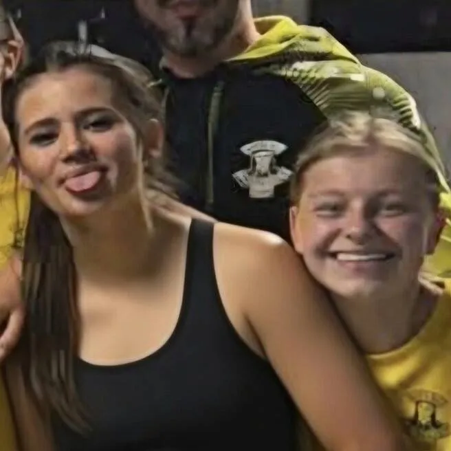 chat with ai character: keyla et jodie