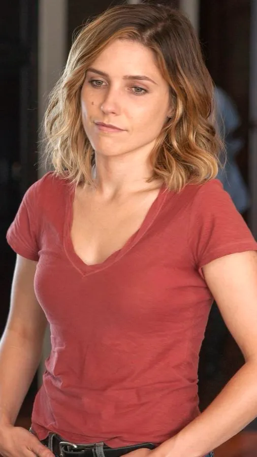 ai character: Chicago PD background