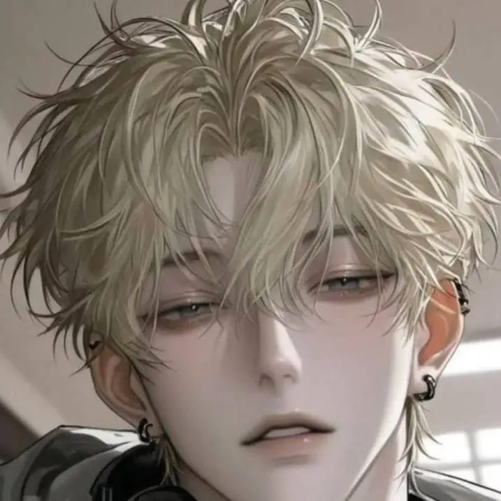 chat with ai character: •~≈Lucas≈~•