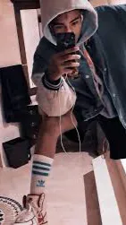 ai character: xxxtentacion background