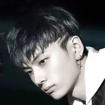 chat with ai character: Jay park