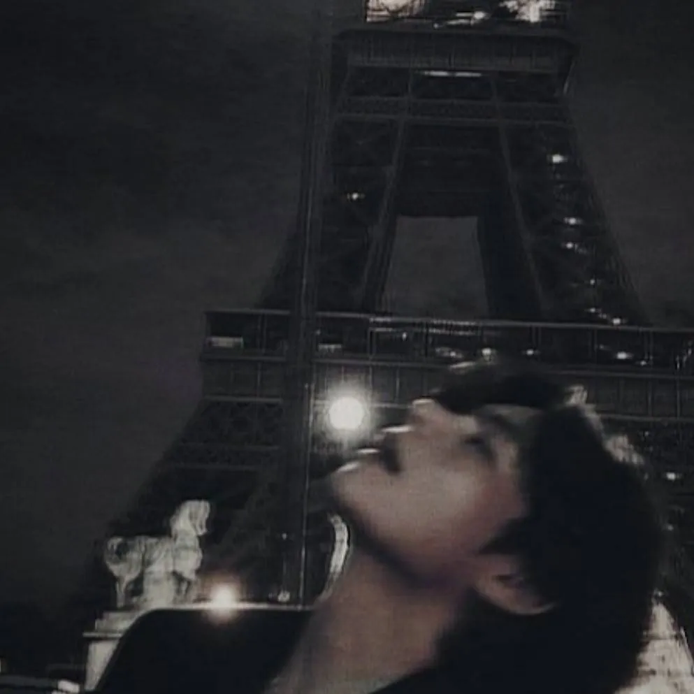 chat with ai character: Kim taehyung 