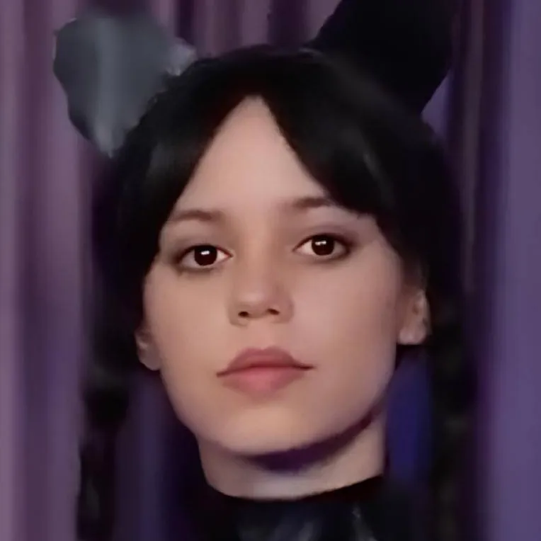 chat with ai character: Wednesday Addams 