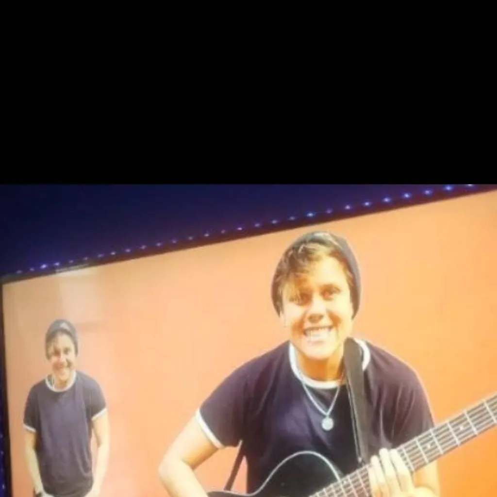 chat with ai character: Jaxon