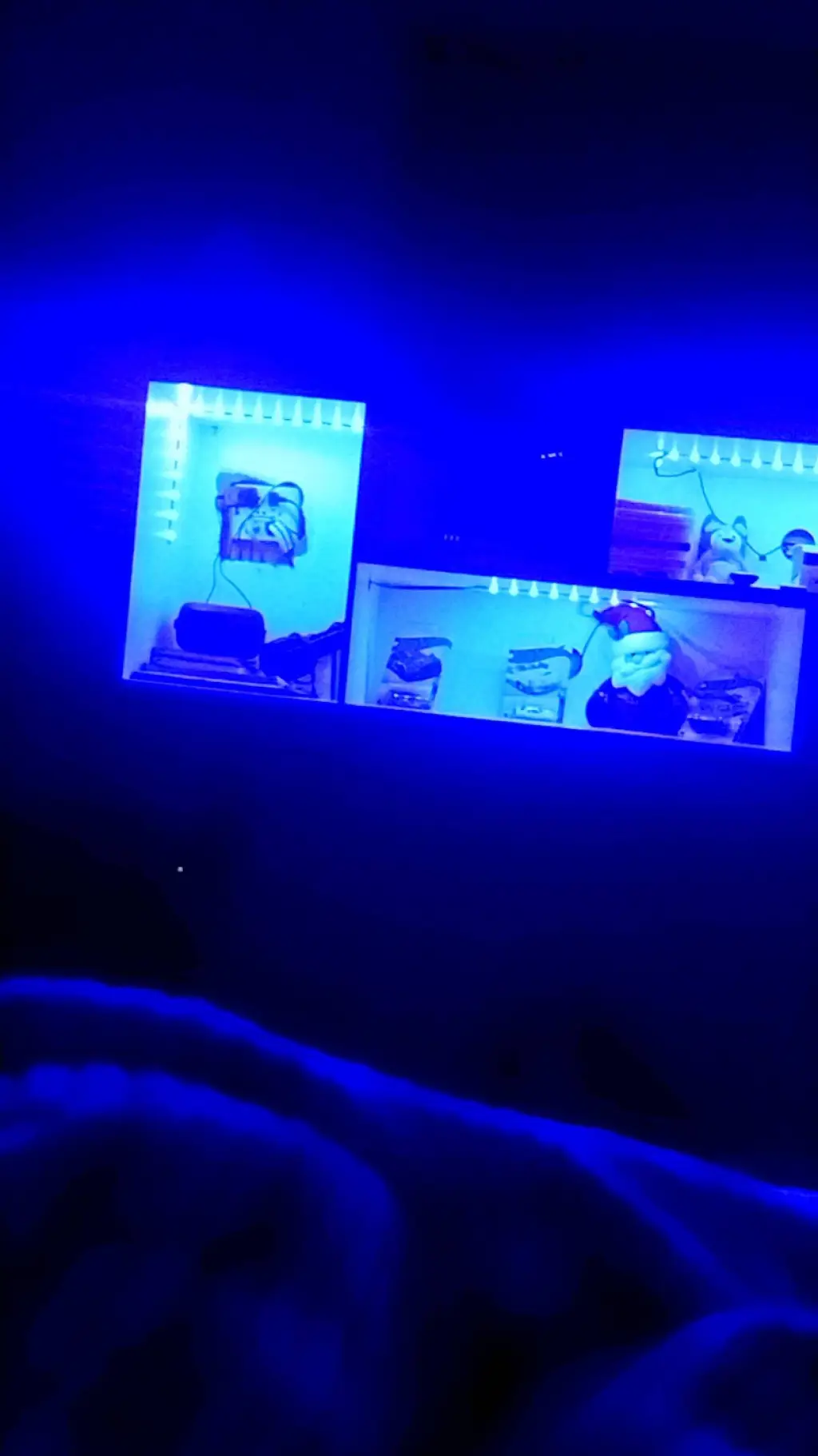 ai character: Angry reason  background