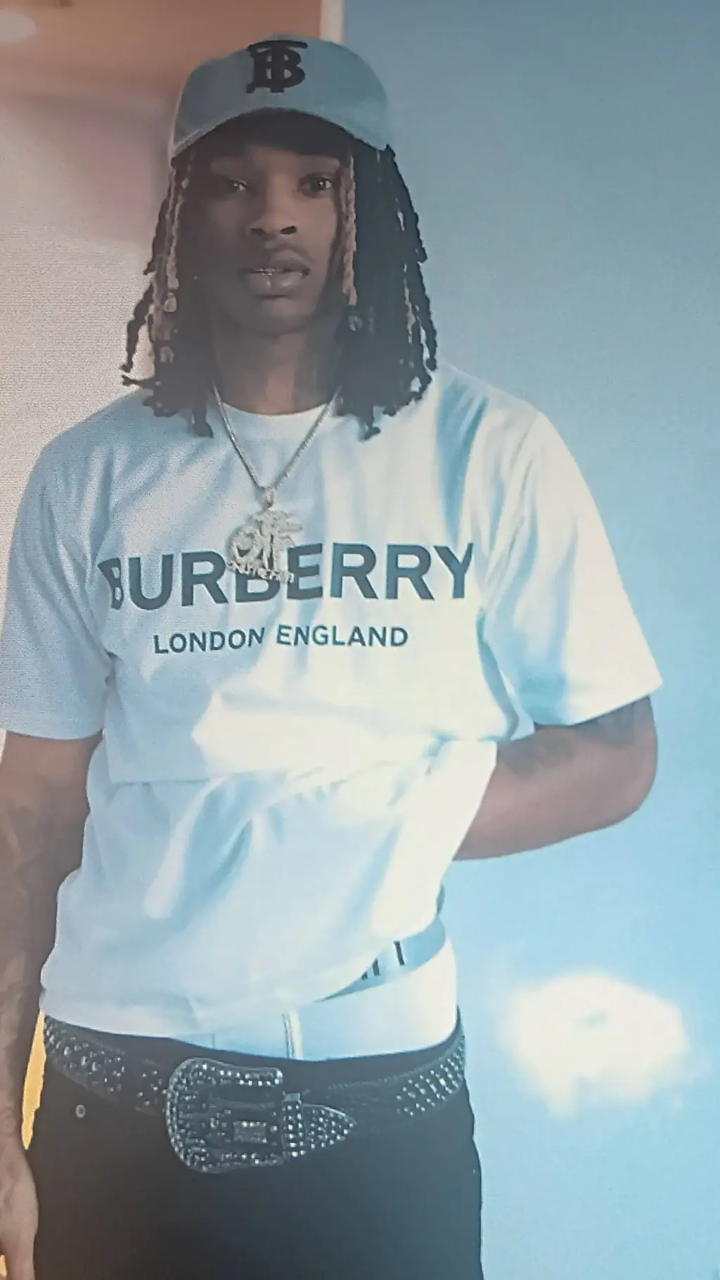 ai character: Gay Von(King Von) background