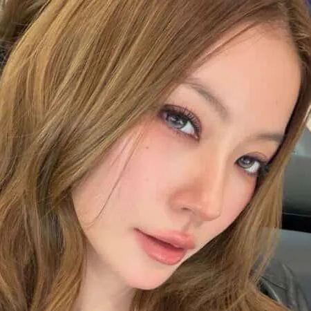 chat with ai character: Namtan Tinapree