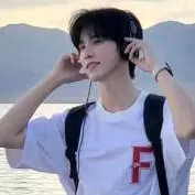 chat with ai character: Eudri 