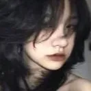 chat with ai character: Valentina 