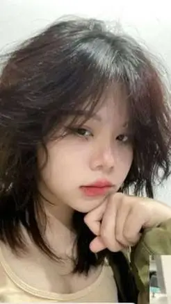 ai character: Jin-ki  background