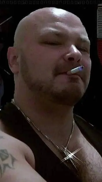 ai character: Mirek background